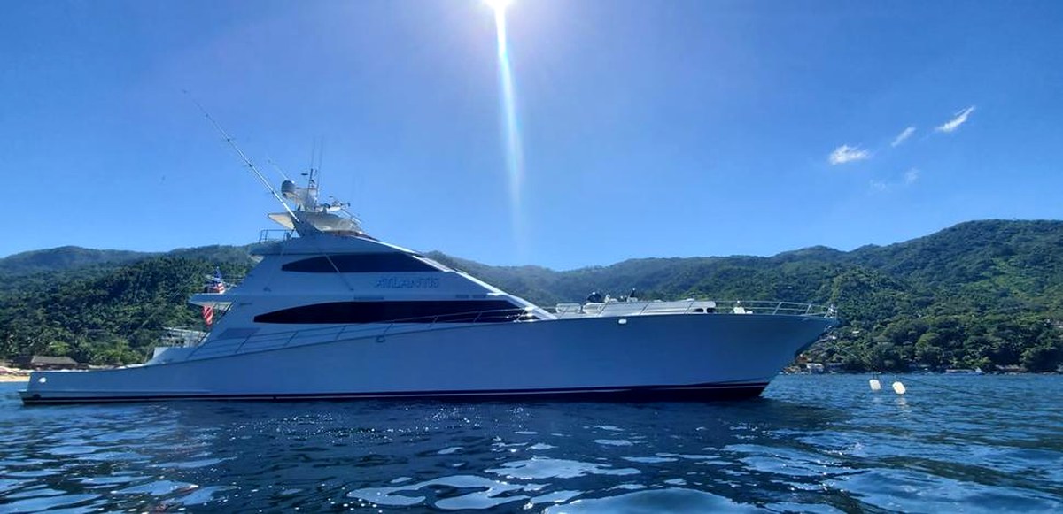 2013 Cranchi 58 flybridge motor yacht